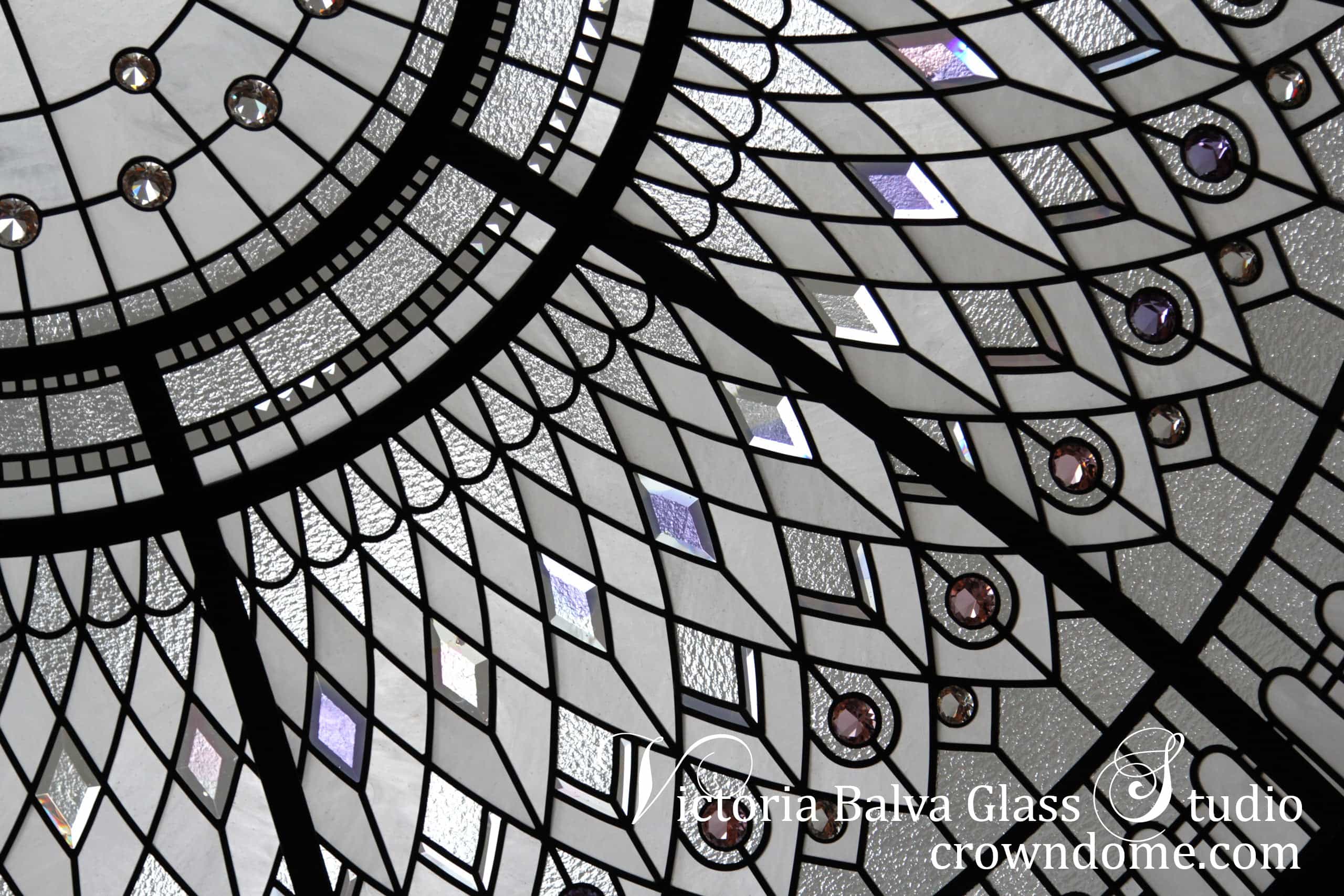 Large custom-made stained leaded glass domed skylight with beveled glass diamonds & crystal colored jewel accents for the interior design of luxury custom built residence in New York. Clear textured glass colored custom made beveled glass, classical ornamental border design. Large residential skylight design by glass artist Victoria Balva